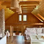 Rusinsky Dvor S Privatnym Wellness