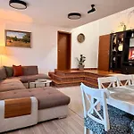 Rusinsky Dvor S Privatnym Wellness Willa *