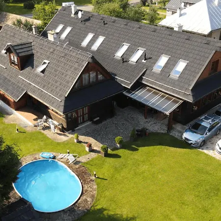 Rusinsky Dvor S Privatnym Wellness فيلة *