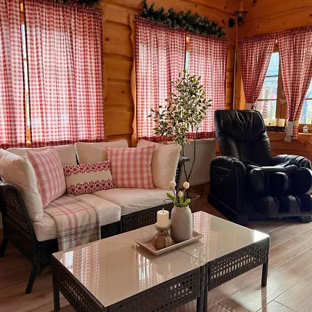 فيلة Rusinsky Dvor S Privatnym Wellness