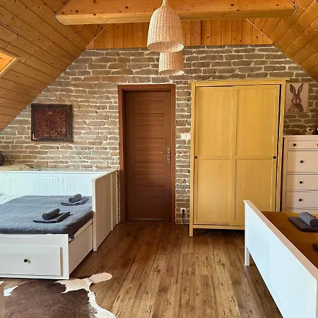 Rusinsky Dvor S Privatnym Wellness فيلة