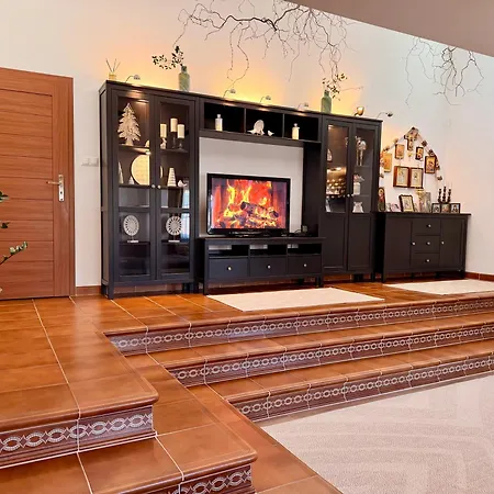 Rusinsky Dvor S Privatnym Wellness فيلة Maly Lipnik