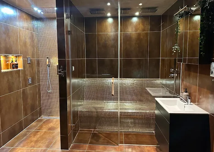 Rusinsky Dvor S Privatnym Wellness * Maly Lipnik